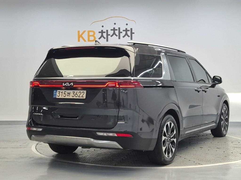 KIA Carnival - Vista 3