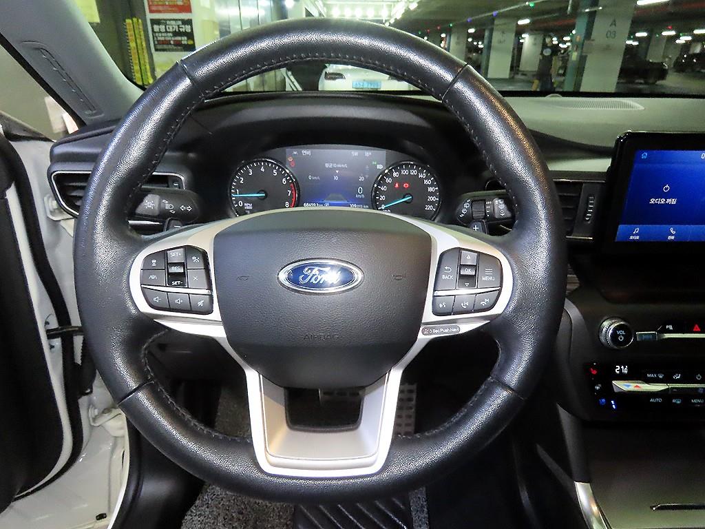 Ford Explorer - Vista 8