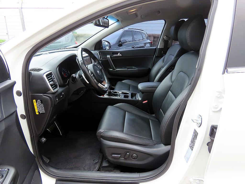KIA Sportage - Vista 5