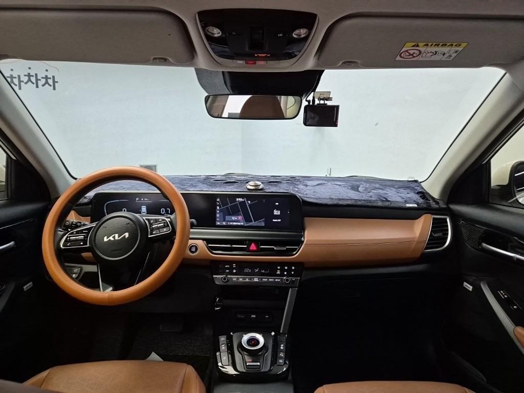 KIA Seltos - Vista 7
