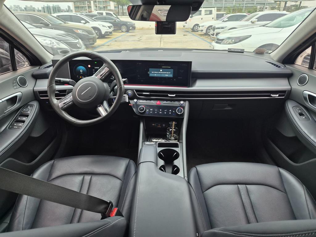 HYUNDAI Sonata - Vista 7