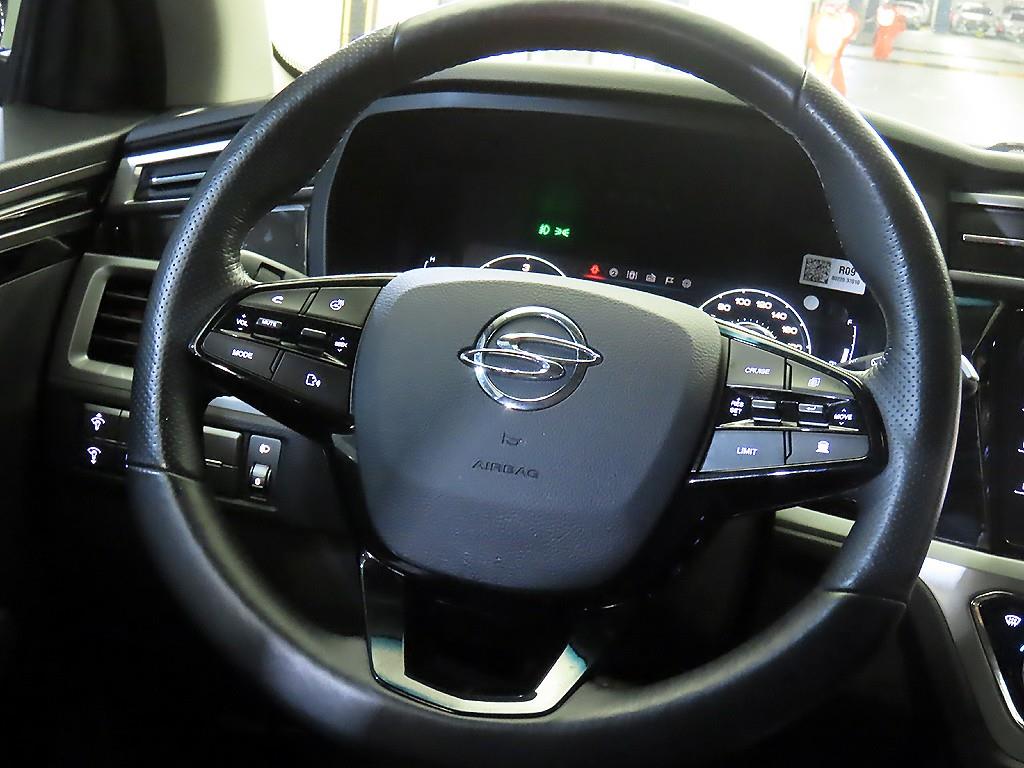Ssangyong Korando - Vista 8