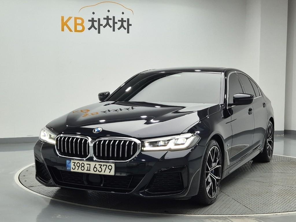 BMW 5 Series 2022 Negro - Importación desde Corea - HF Imports Iquique - Foto 1