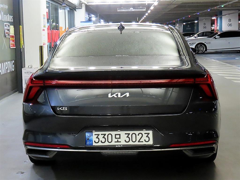 KIA K8 - Vista 5