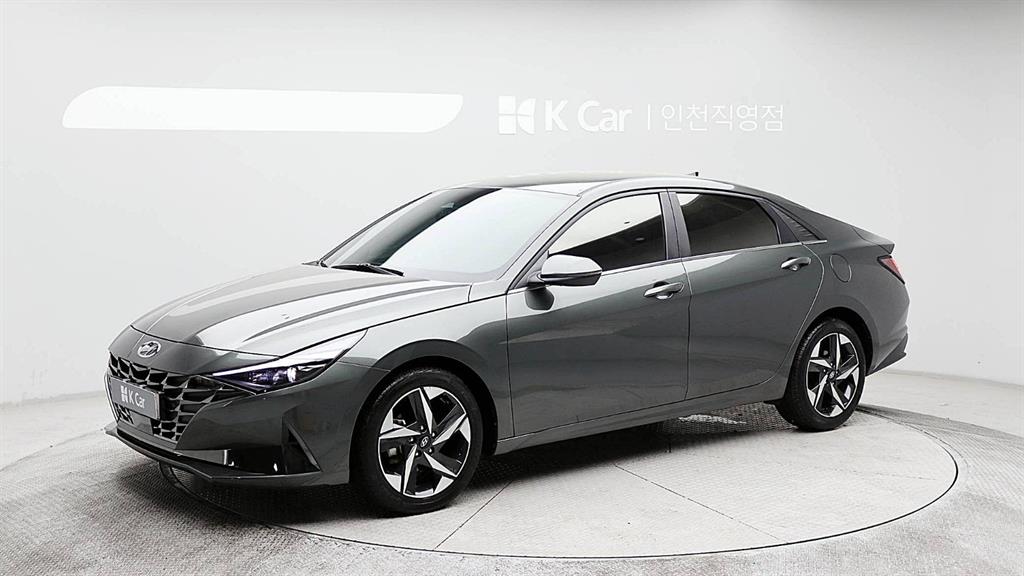 HYUNDAI Avante - Vista 7