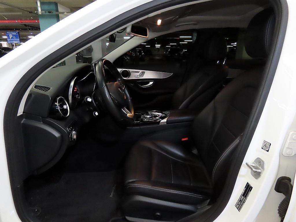 Mercedes Benz C Class - Vista 6