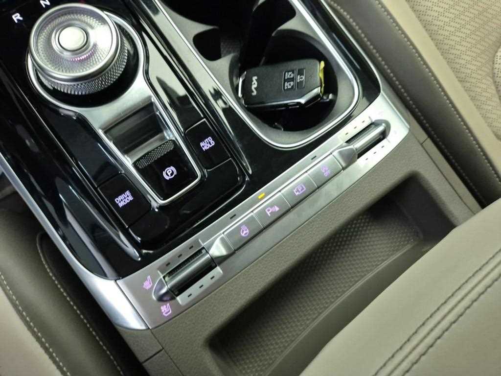 KIA Carnival 2023 Gris - Importación desde Corea - HF Imports Iquique - Foto 17