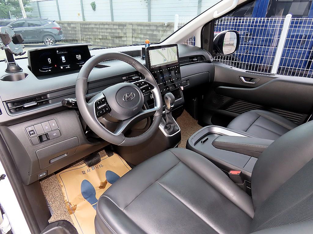 HYUNDAI Staria - Vista 7
