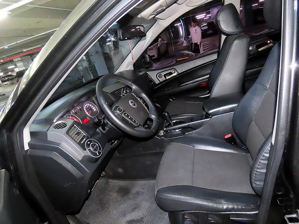Ssangyong Korando - Vista 6