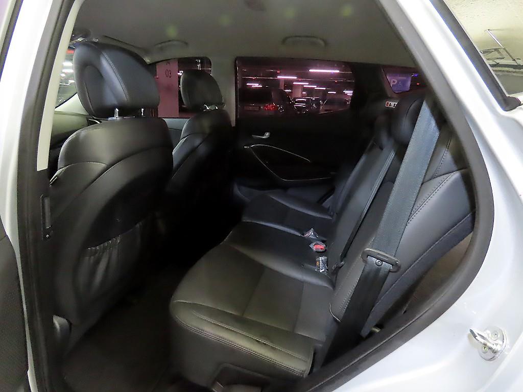 HYUNDAI Santa Fe - Vista 7