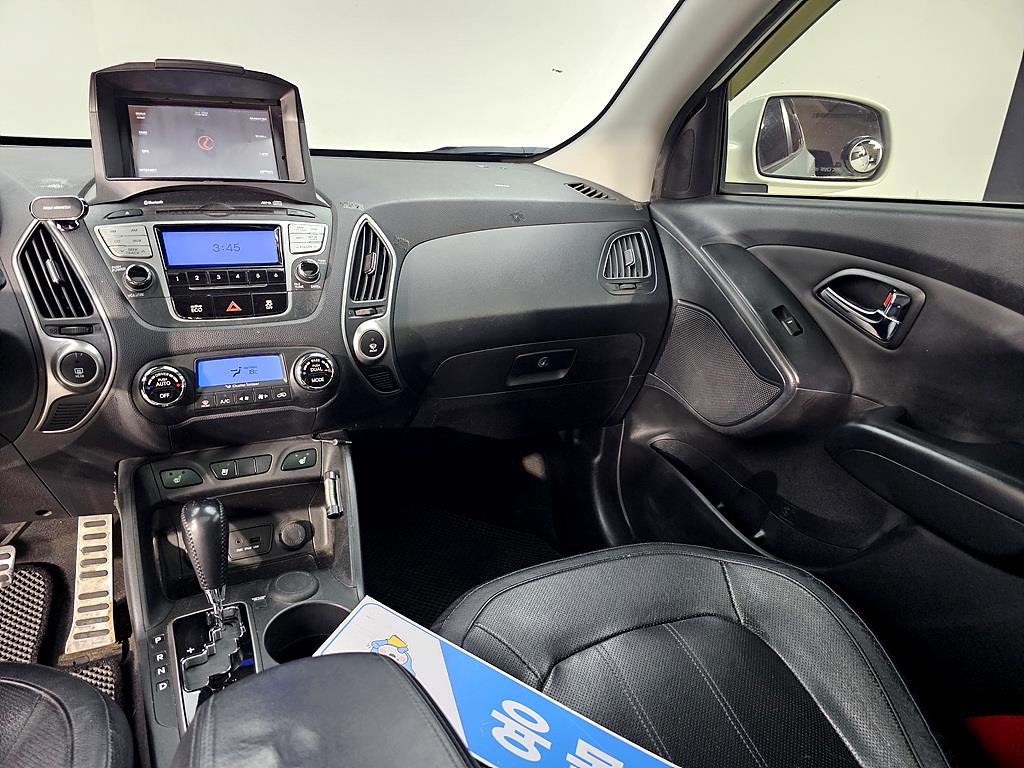 HYUNDAI Tucson - Vista 10