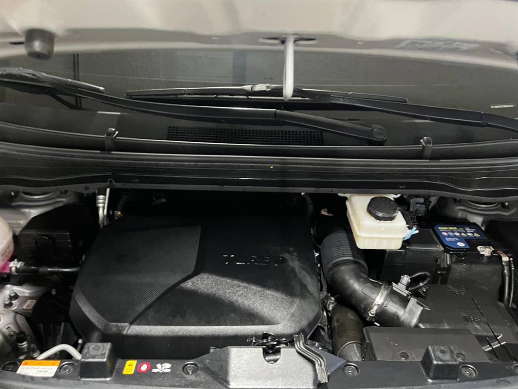 HYUNDAI Staria 2022 Gris - Importación desde Corea - HF Imports Iquique - Foto 17