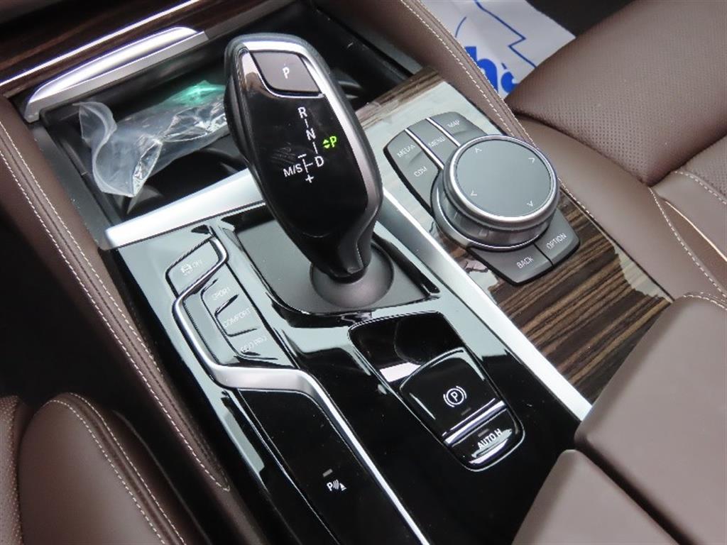 BMW 5 Series - Vista 11