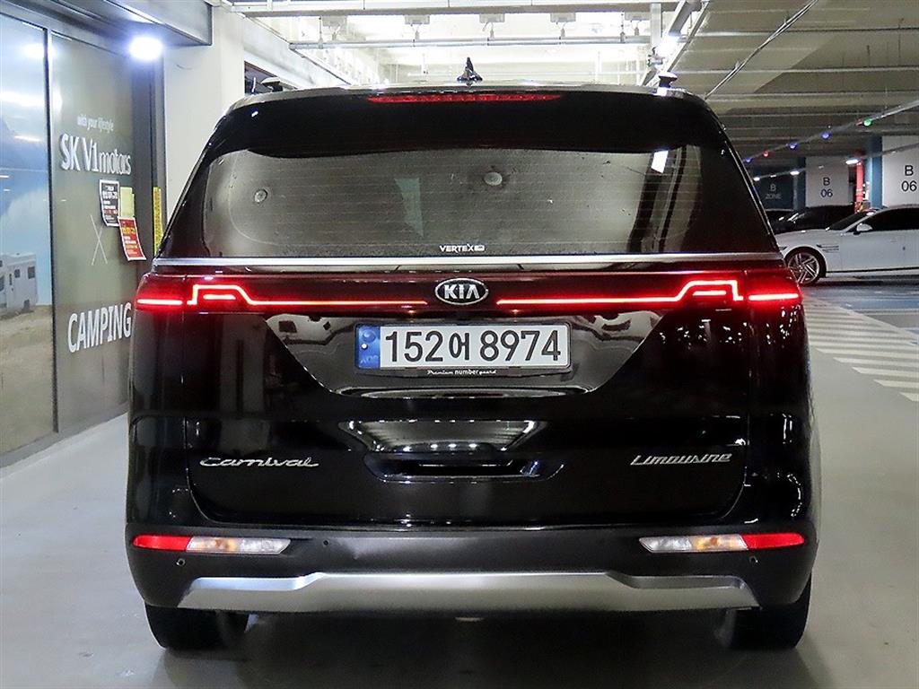 KIA Carnival - Vista 5