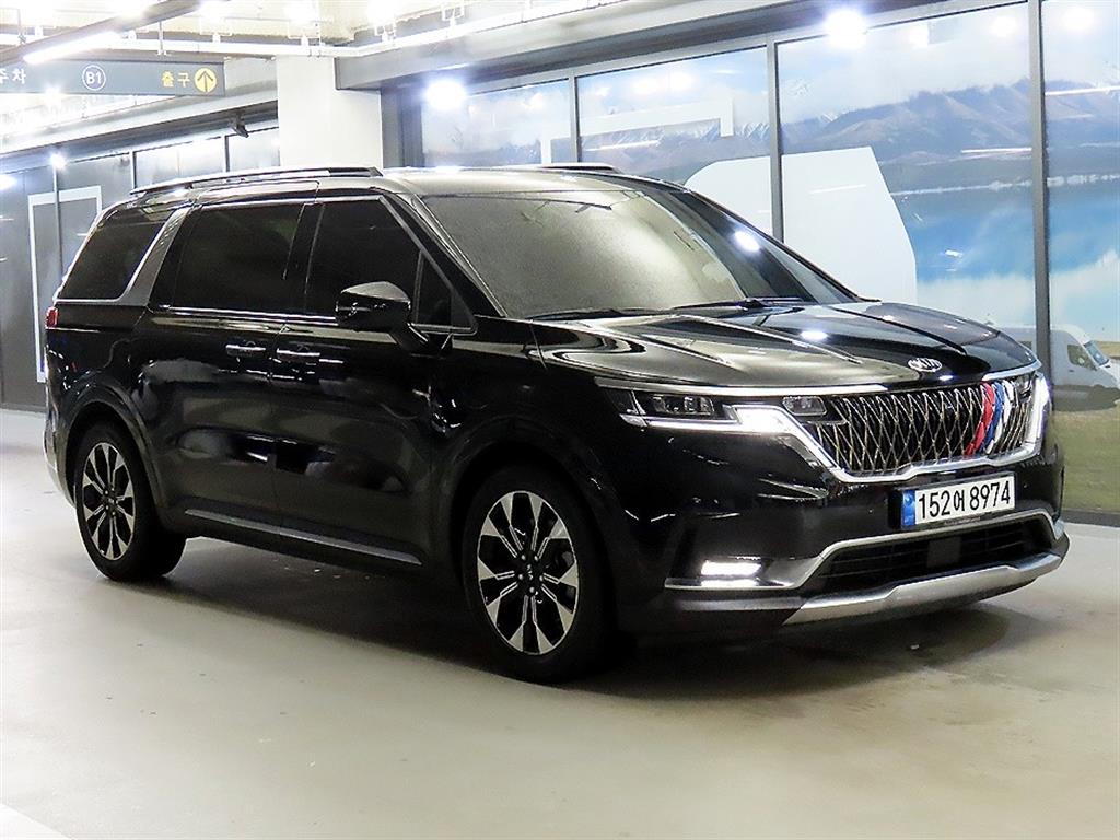 KIA Carnival 2021 Negro - Importación desde Corea - HF Imports Iquique - Foto 1