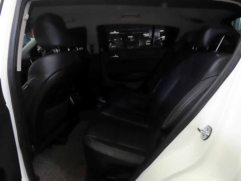 KIA Sportage - Vista 7
