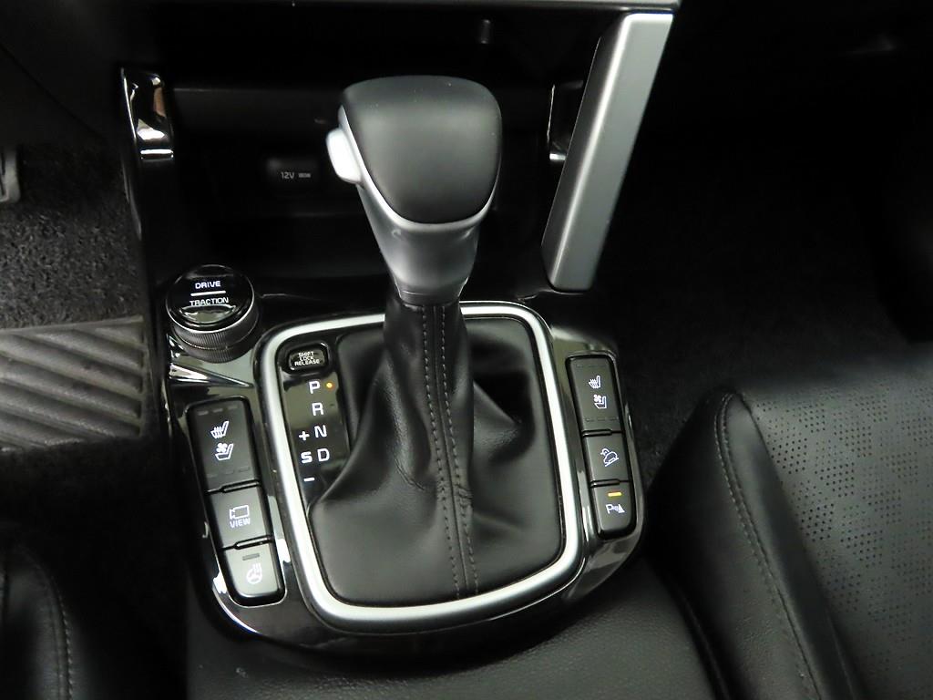 KIA Seltos - Vista 10