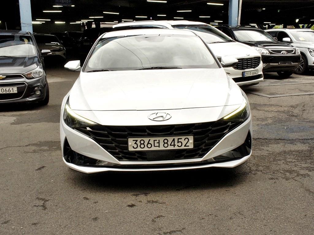 HYUNDAI Avante 2021 Blanco - Importación desde Corea - HF Imports Iquique - Foto 1