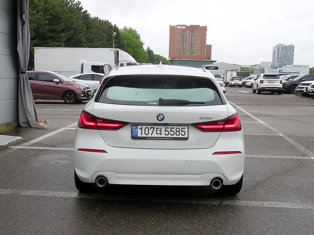 BMW 1 series - Vista 3
