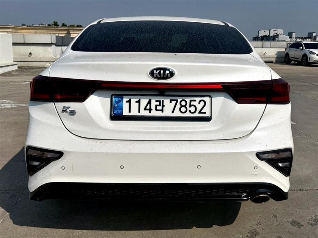 KIA K3 - Vista 3