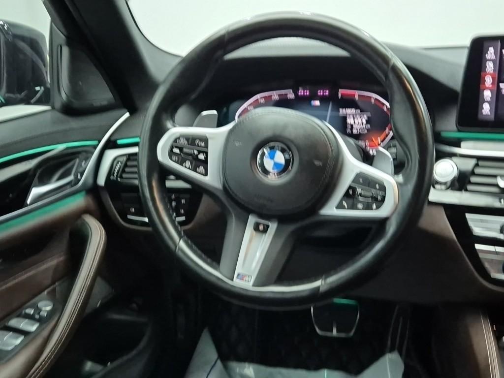 BMW 5 Series - Vista 9