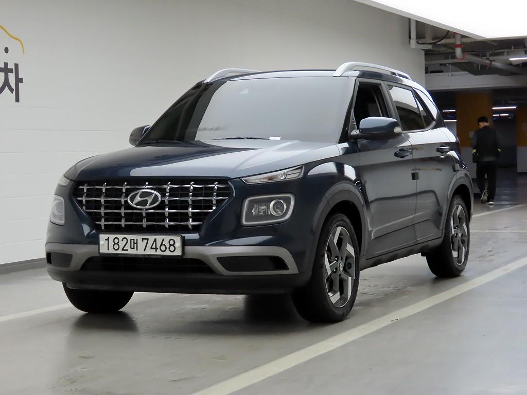 HYUNDAI Venue - Vista 2