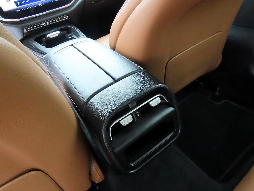 Mercedes Benz E class 2024 Blanco - Importación desde Corea - HF Imports Iquique - Foto 15