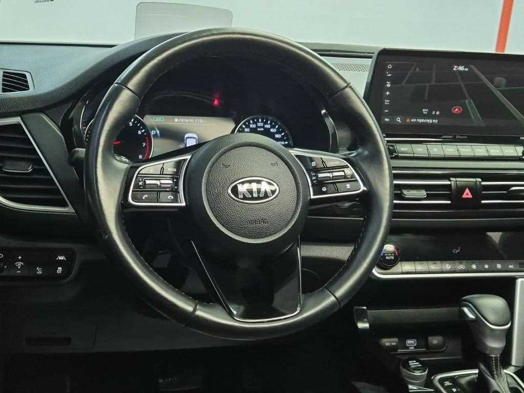 KIA Seltos - Vista 9