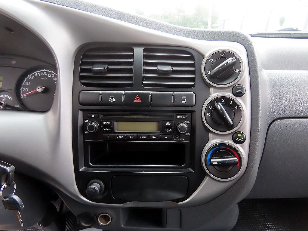 Small Truck tower_built-in tower 2014 Blanco - Importación desde Corea - HF Imports Iquique - Foto 15
