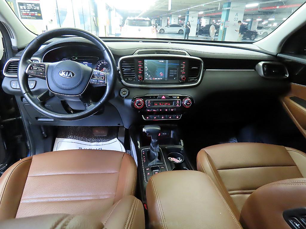 KIA Sorento - Vista 10