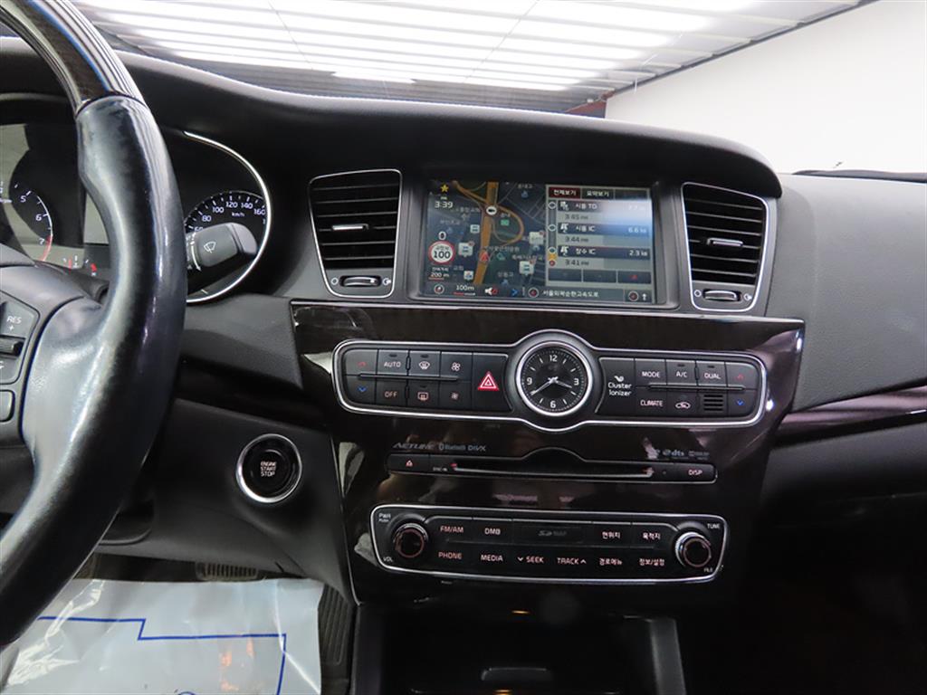 KIA K7 - Vista 12