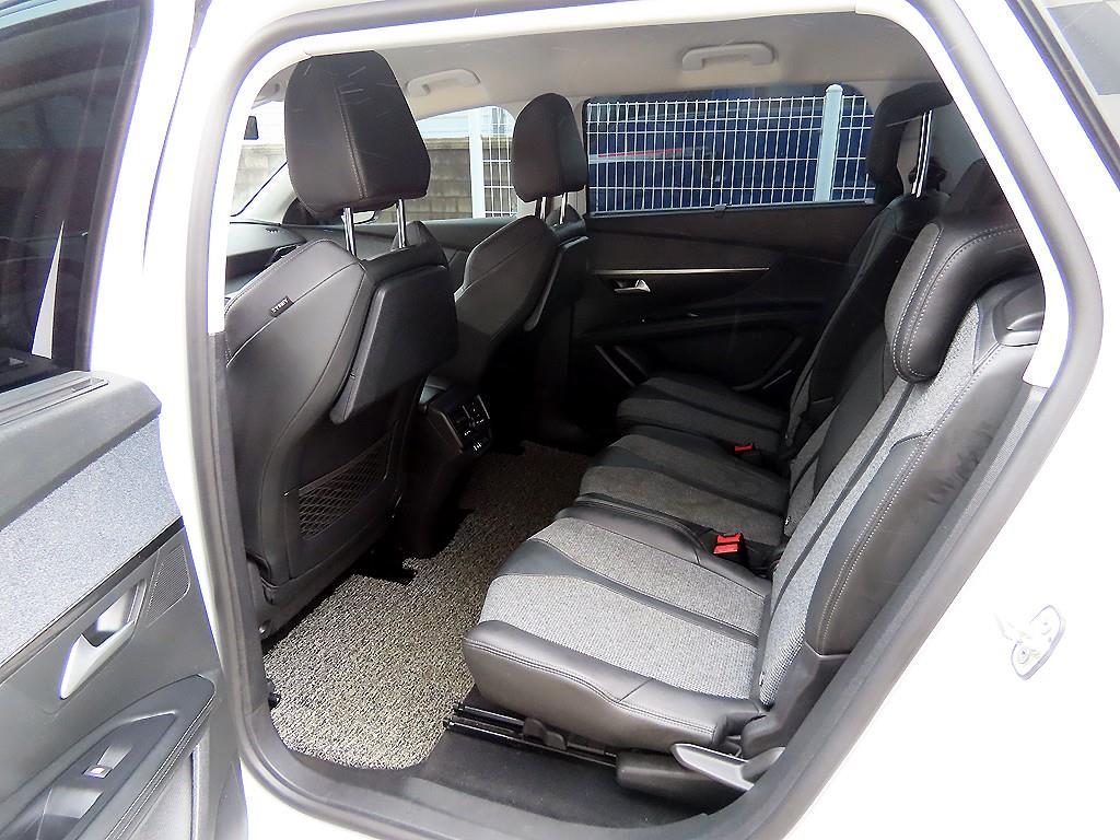 Peugeot 5008 - Vista 6