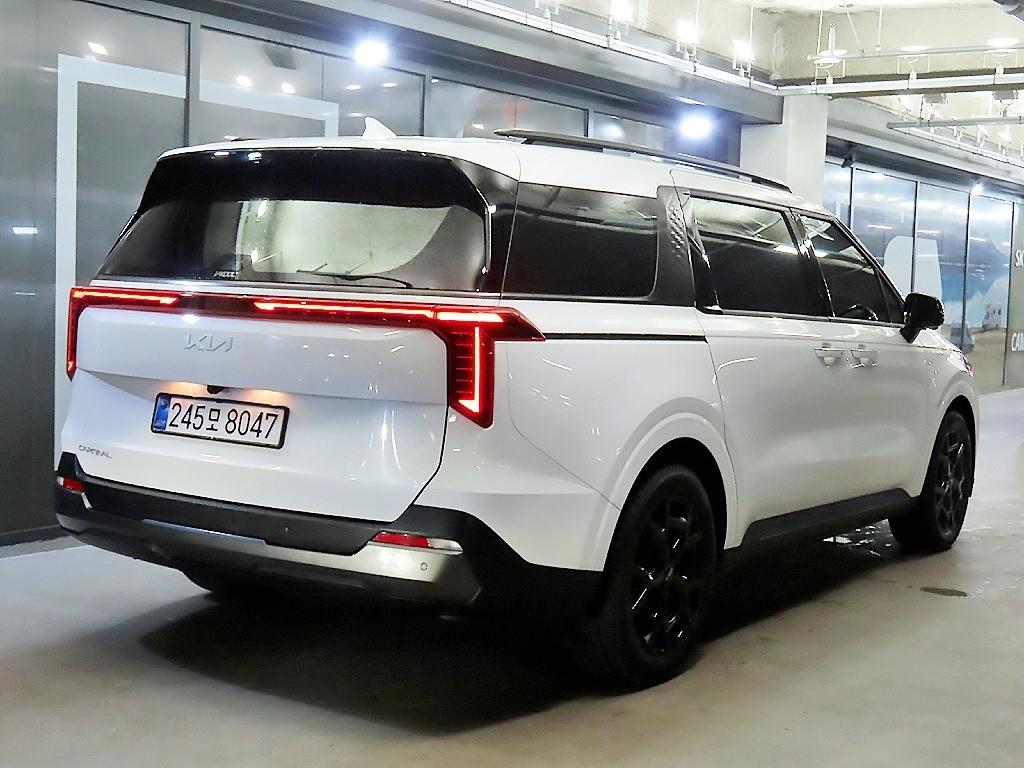 KIA Carnival - Vista 4
