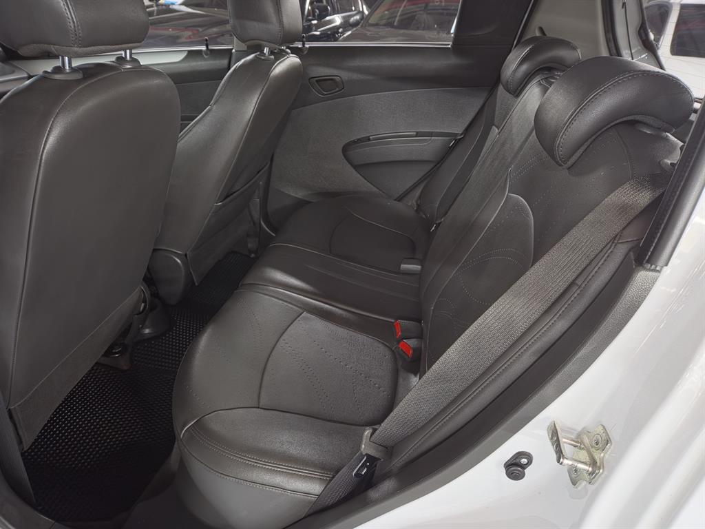 Chevrolet Spark 2014 Blanco - Importación desde Corea - HF Imports Iquique - Foto 13