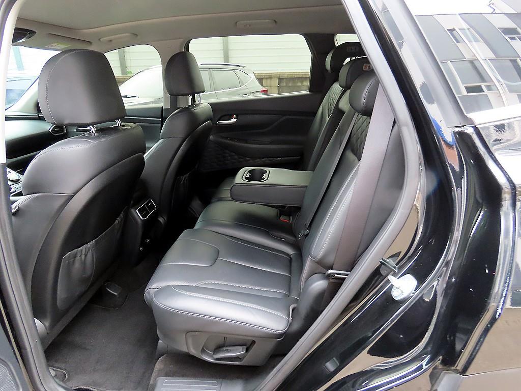 HYUNDAI Santa Fe - Vista 6