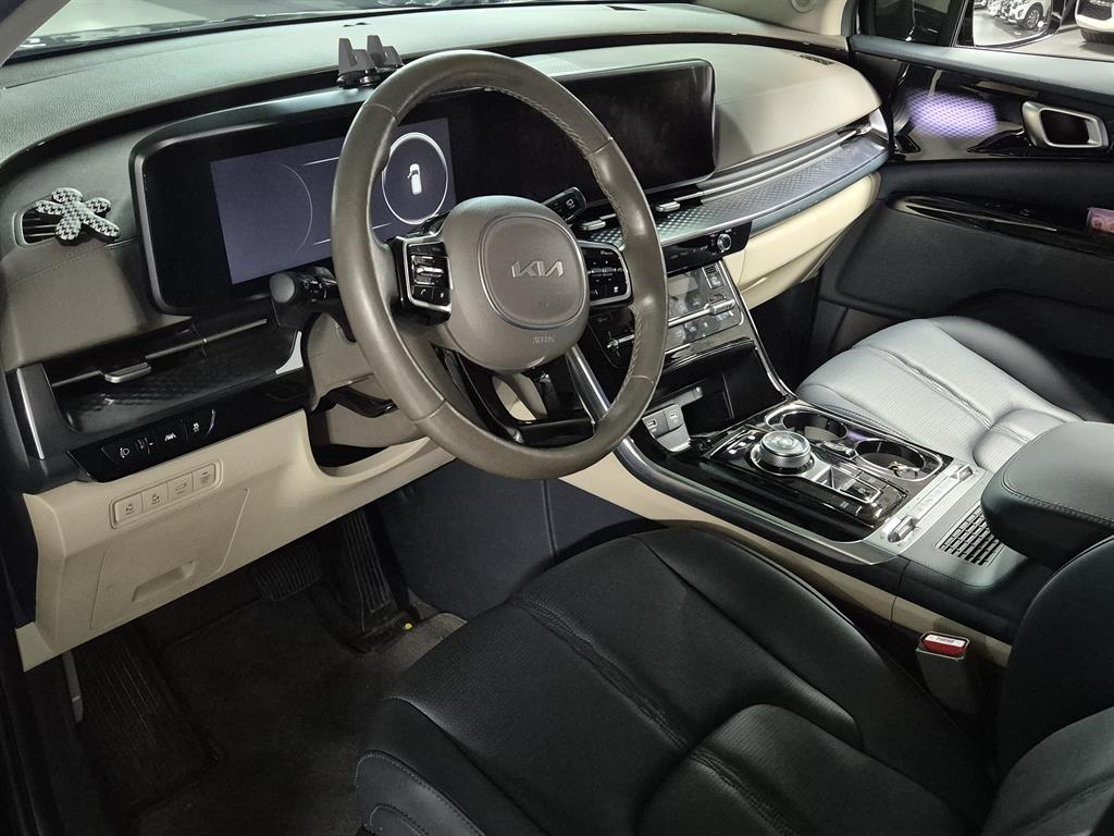 KIA Carnival - Vista 3