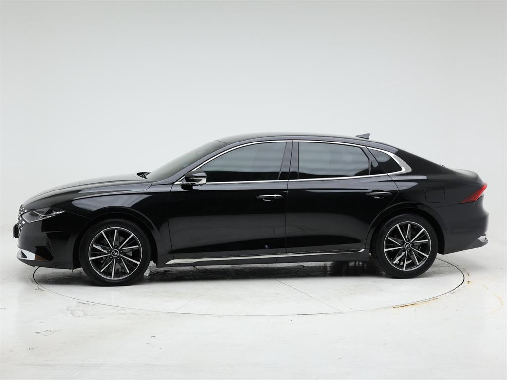 HYUNDAI Grandeur - Vista 5