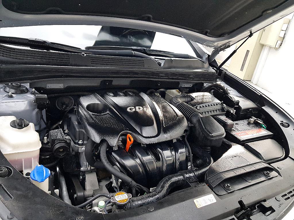 HYUNDAI Grandeur - Vista 6