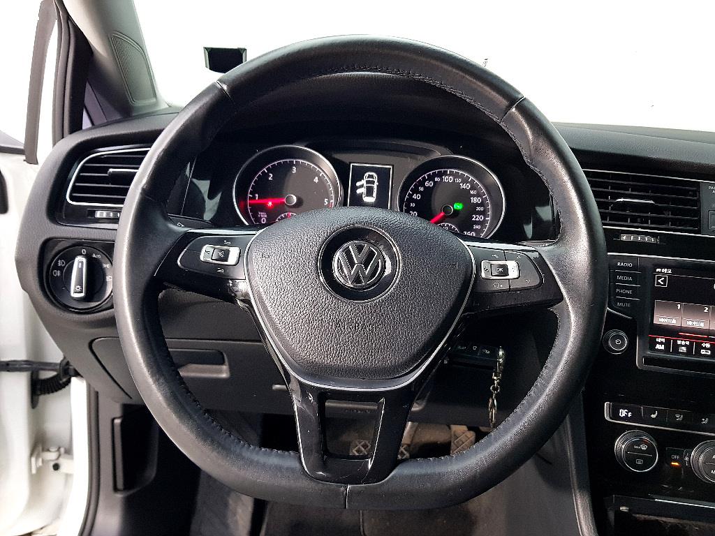 Volkswagen Golf 2016 Blanco - Importación desde Corea - HF Imports Iquique - Foto 13