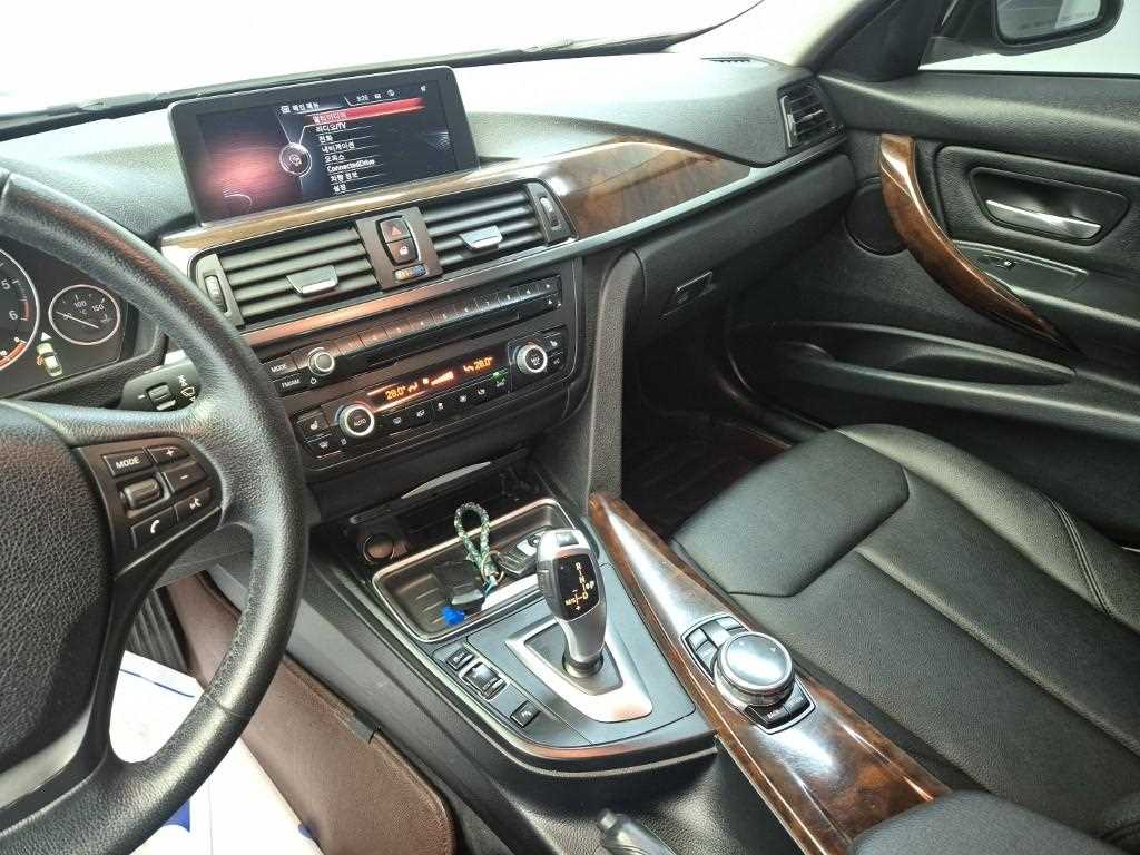 BMW 3 series - Vista 10