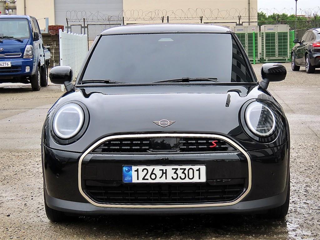 Mini Cooper 2025 Negro - Importación desde Corea - HF Imports Iquique - Foto 1