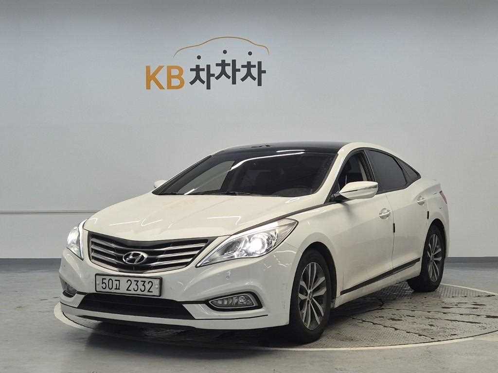 HYUNDAI Grandeur 2011 Blanco - Importación desde Corea - HF Imports Iquique - Foto 1