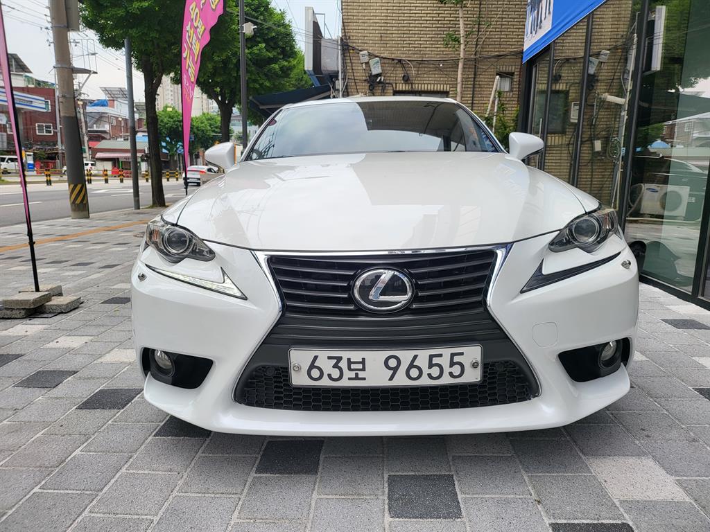 Lexus IS 2014 - Importación desde Corea - HF Imports Iquique - Foto 1