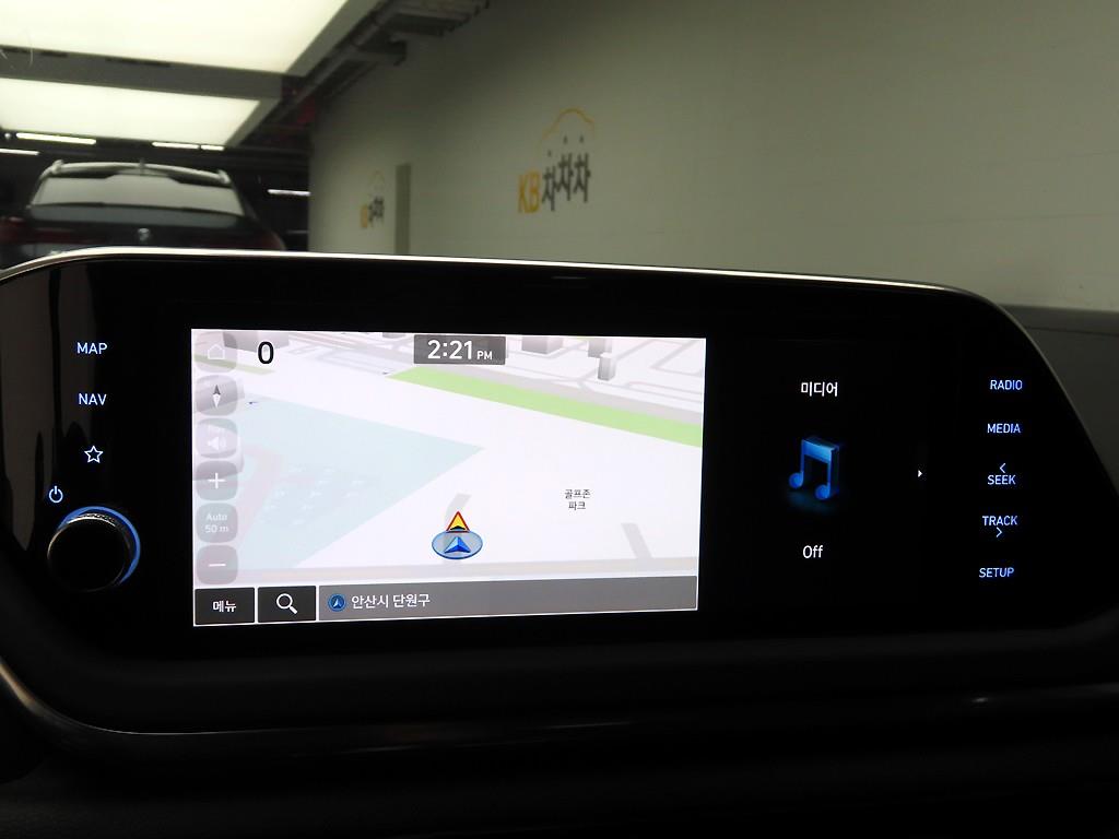 HYUNDAI Sonata - Vista 8