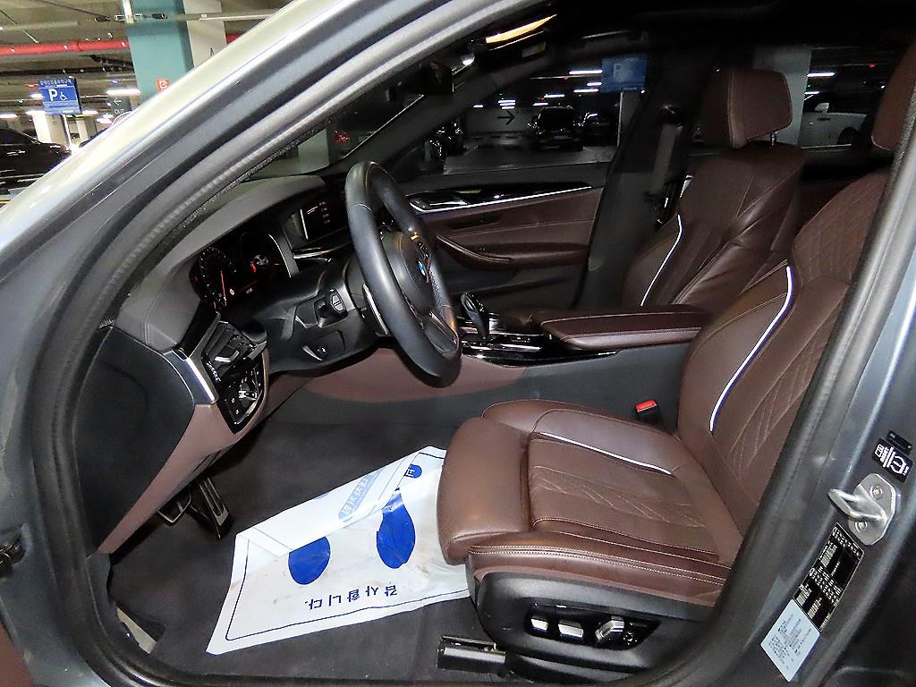 BMW 5 Series - Vista 6