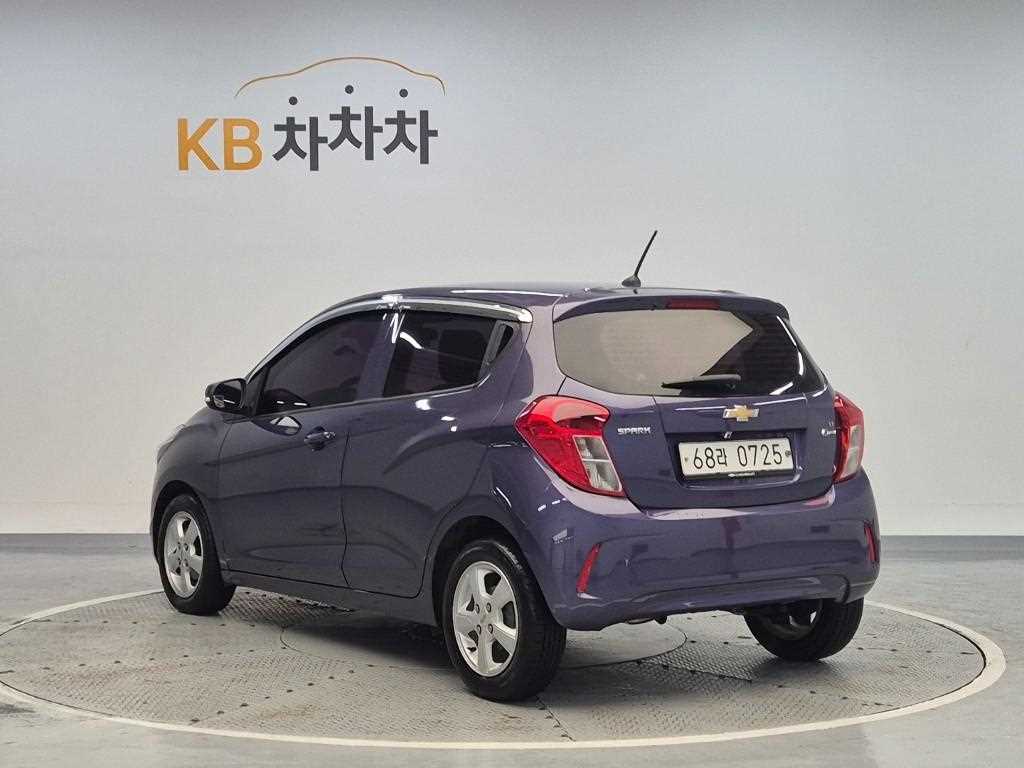 Chevrolet Spark - Vista 2