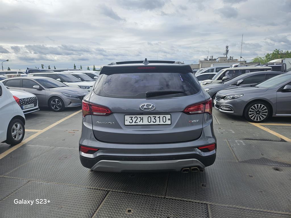 HYUNDAI Santa Fe - Vista 4