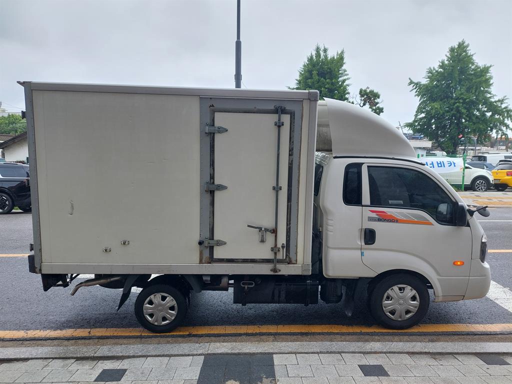Small Truck Refrigerator Box(High Deck) - Vista 4