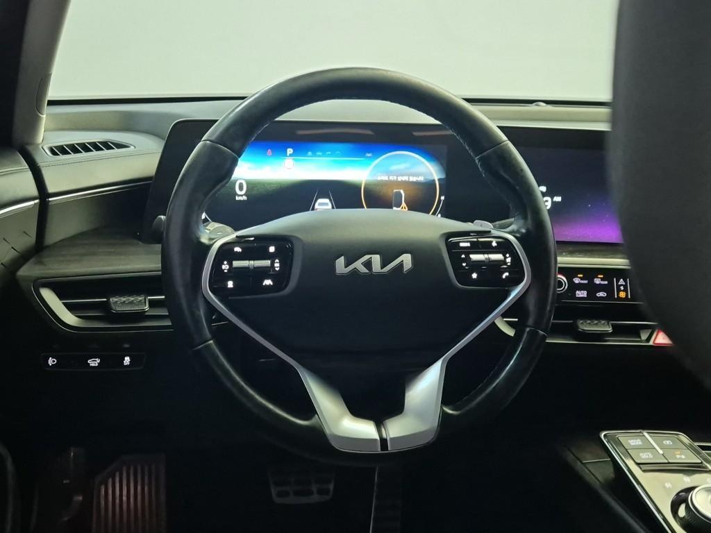 KIA K8 - Vista 9