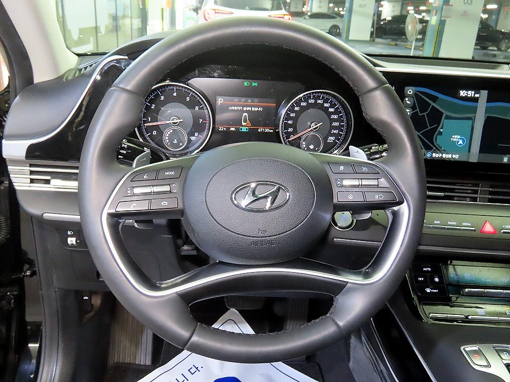 HYUNDAI Grandeur - Vista 8